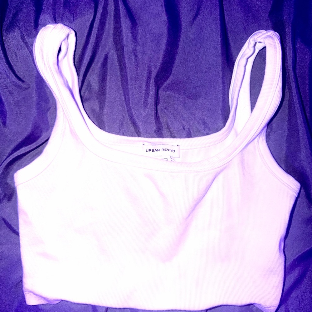White Ribbed Cropped Tank Top (NWT)